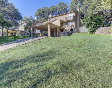 8104 Dunn St - Photo Thumbnail 1
