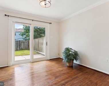 5 Ritchfield Court - Photo Thumbnail 6