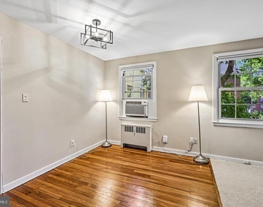 2223 Washington Avenue - Photo Thumbnail 6