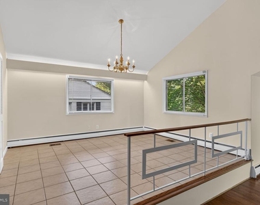 6601 Millwood Road - Photo Thumbnail 12