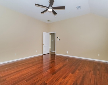 13309 Glacier Falls Ct - Photo Thumbnail 11