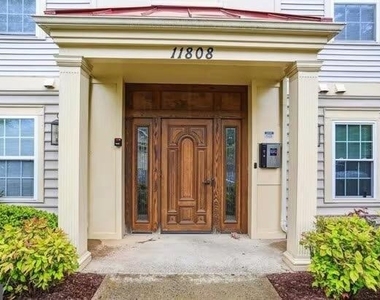 11808 Eton Manor Drive - Photo Thumbnail 24
