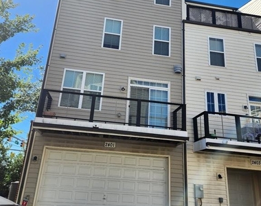 2401 Glenallan Avenue - Photo Thumbnail 2