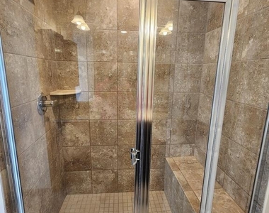 2401 Glenallan Avenue - Photo Thumbnail 16