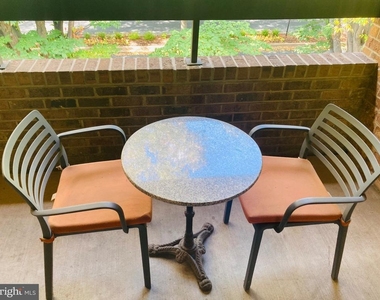 11419 Commonwealth Dr. - Photo Thumbnail 12