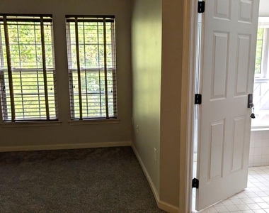 12944 Big Horn Drive - Photo Thumbnail 8