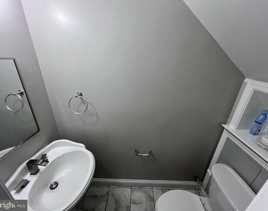 9927 Forest View Place - Photo Thumbnail 10