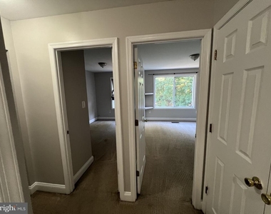 9927 Forest View Place - Photo Thumbnail 21