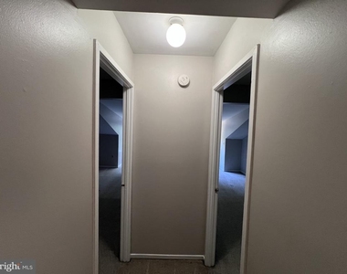 9927 Forest View Place - Photo Thumbnail 36