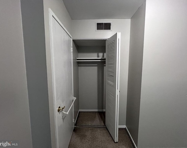 9927 Forest View Place - Photo Thumbnail 43