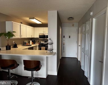 5225 Pooks Hill Road - Photo Thumbnail 11