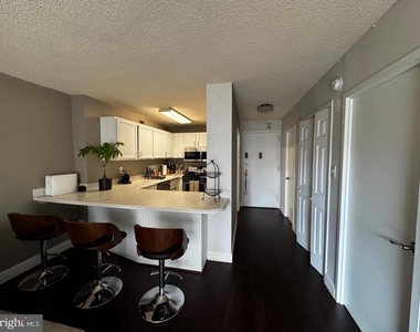 5225 Pooks Hill Road - Photo Thumbnail 12