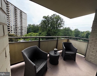 5225 Pooks Hill Road - Photo Thumbnail 13