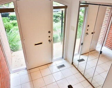 10811 Deborah Drive - Photo Thumbnail 1