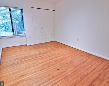 10811 Deborah Drive - Photo Thumbnail 29