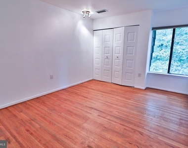 10811 Deborah Drive - Photo Thumbnail 27