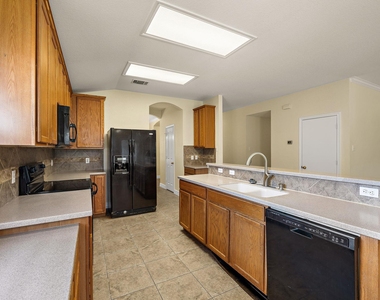 413 Peaceful Haven Way - Photo Thumbnail 9