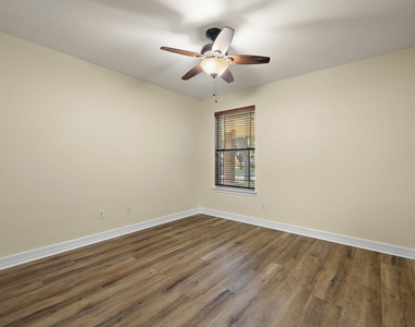 413 Peaceful Haven Way - Photo Thumbnail 22