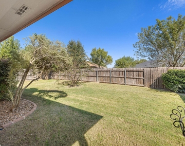 413 Peaceful Haven Way - Photo Thumbnail 26