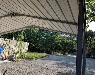 10801 W Lakeview Dr - Photo Thumbnail 20