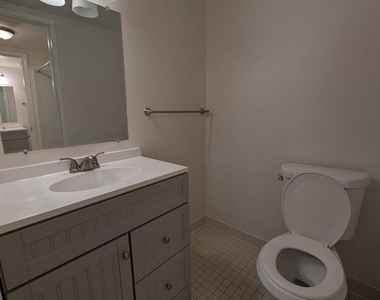 9635 Whiteacre Road - Photo Thumbnail 13