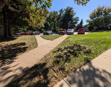9635 Whiteacre Road - Photo Thumbnail 18