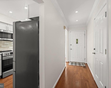5189 Columbia Road - Photo Thumbnail 7