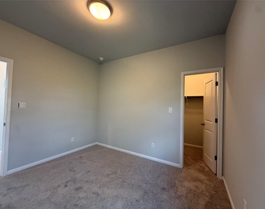 131 Spangle Way - Photo Thumbnail 26