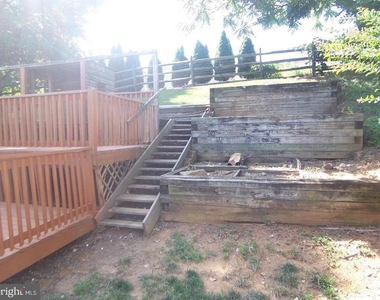 310 Huntsman Court - Photo Thumbnail 30