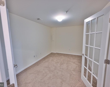 608 Tantallon Court - Photo Thumbnail 24