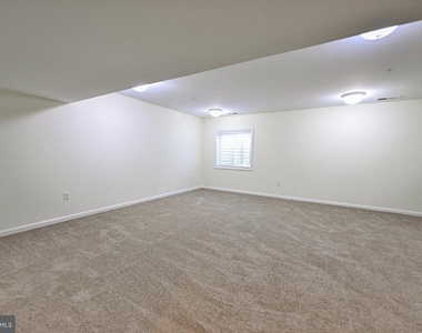 608 Tantallon Court - Photo Thumbnail 23