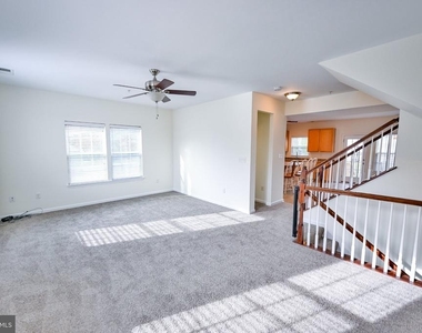 608 Tantallon Court - Photo Thumbnail 4