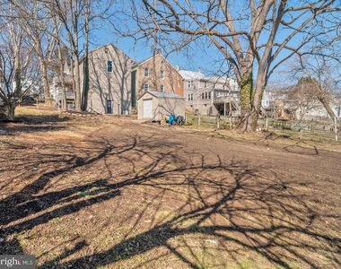 81 Liberty Street - Photo Thumbnail 15