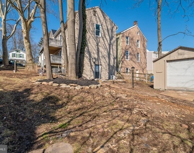 81 Liberty Street - Photo Thumbnail 16
