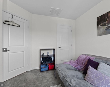 12248 Timberlake Place - Photo Thumbnail 21