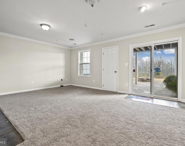 82 Backstretch Way - Photo Thumbnail 9