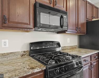 82 Backstretch Way - Photo Thumbnail 14
