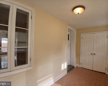 5 Broadship Road - Photo Thumbnail 24
