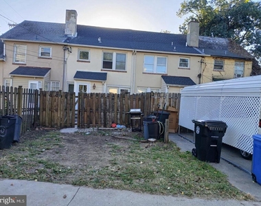5 Broadship Road - Photo Thumbnail 16