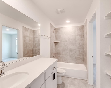 1616 Iberville Dr - Photo Thumbnail 24