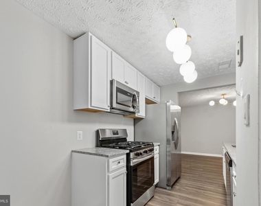550 Kennington Road - Photo Thumbnail 10