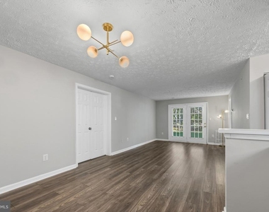 550 Kennington Road - Photo Thumbnail 5
