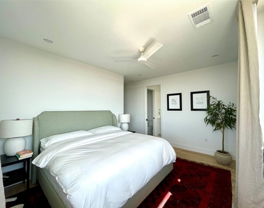 3406 E 17th St - Photo Thumbnail 15