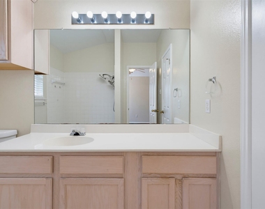 14612 Rumfeldt St - Photo Thumbnail 13