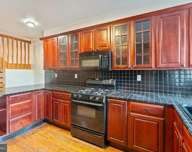1407 Webster Street - Photo Thumbnail 8