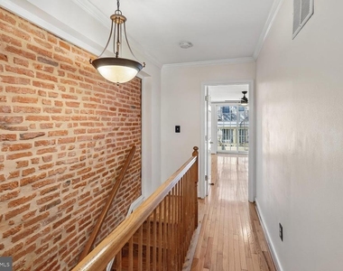 1618 Marshall Street - Photo Thumbnail 9