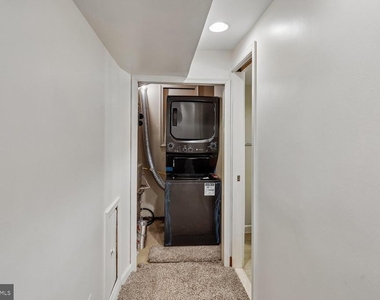 1618 Marshall Street - Photo Thumbnail 25