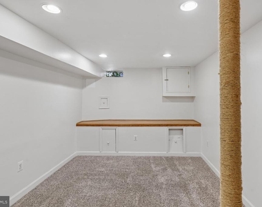 1618 Marshall Street - Photo Thumbnail 24