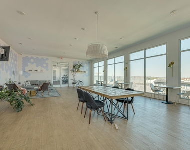 4361 S Congress Ave - Photo Thumbnail 27