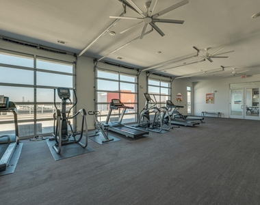 4361 S Congress Ave - Photo Thumbnail 24